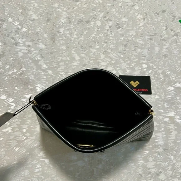 NWT Valentino Black Vintage Clutch - Picture 4 of 8